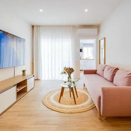 公寓 Old Town 1br - 350m From Pool Ac Wi-fi 阿尔布费拉